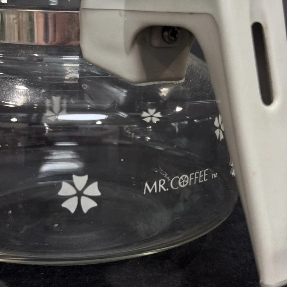 Mr Coffee Glass Coffee Caraffe Gray Plastic Handle‎ w Lid 10 cups Replacement